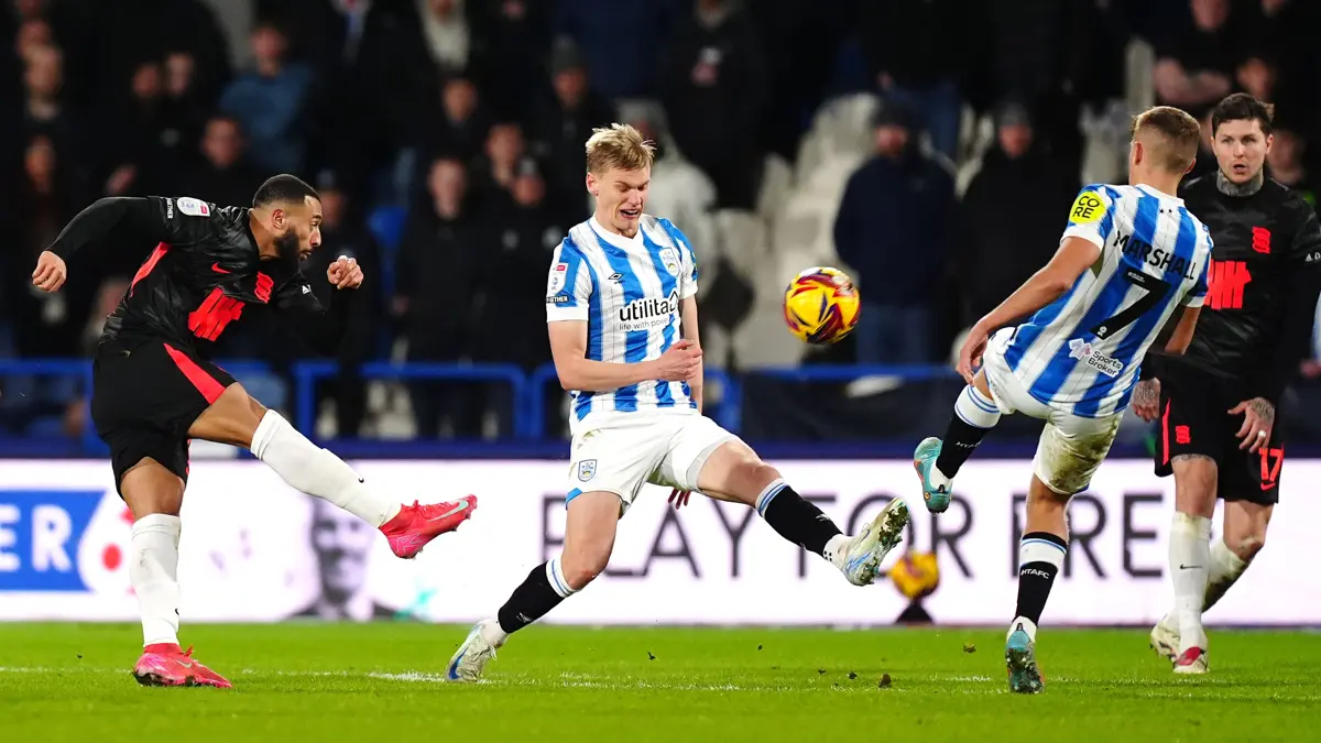 Keshi Anderson's contribution leads League One frontrunners Birmingham to narrow victory over Huddersfield