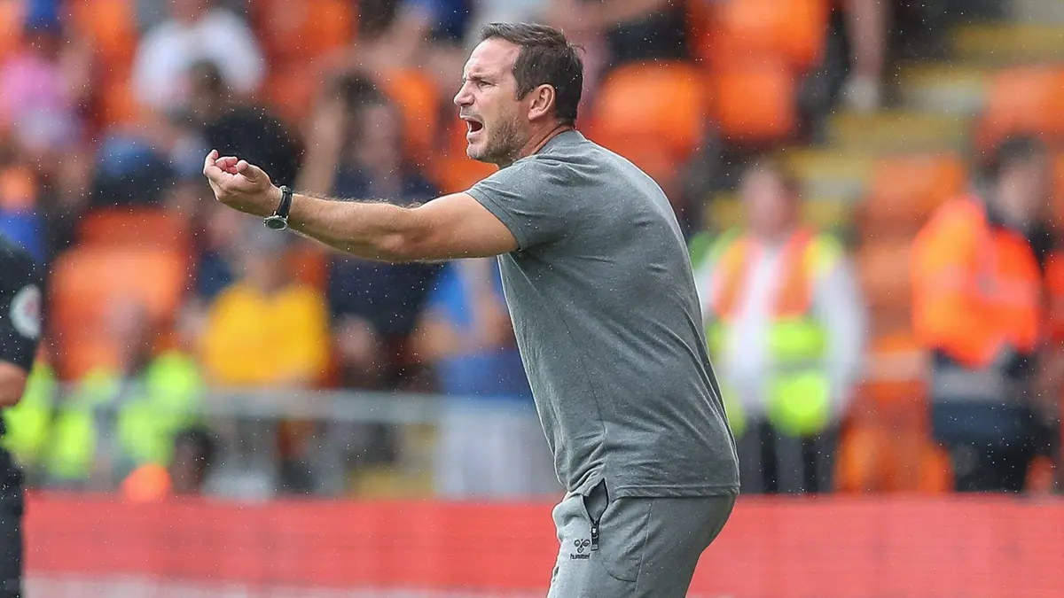 Coventry City expected to defeat Sunderland in upcoming match