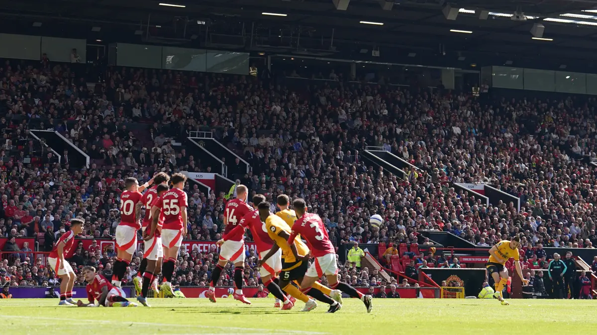 Pablo Sarabia's free-kick leaves Man Utd in shock as Wolves secure memorable league double