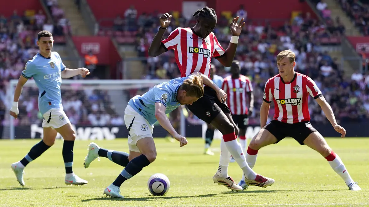Southampton sets new record after securing unexpected draw against Man City, surpassing Derby’s lowest points total