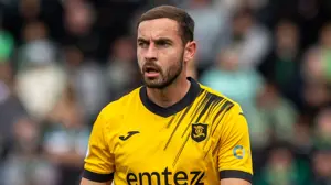 Livingston secure advantage in Premiership play-off semi-final first-leg against Partick Thistle