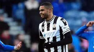 St Mirren maintain hopes for European qualification with win against Dundee United