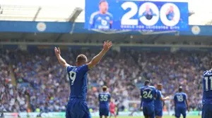 Jamie Vardy reaches milestone with 200th Leicester goal in his last match for the Foxes