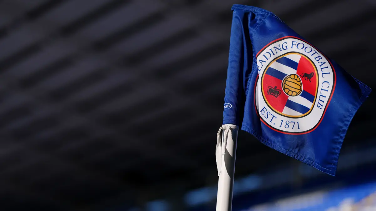 Reading narrowly misses play-off spot after losing to Barnsley