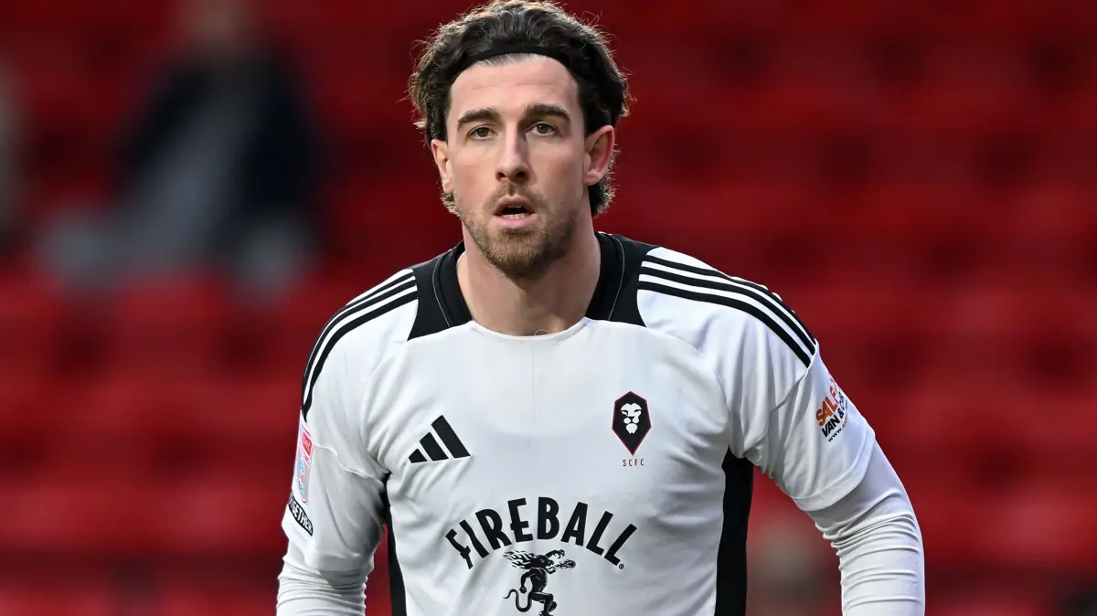 Salford's play-off hopes dashed following a draw at Carlisle